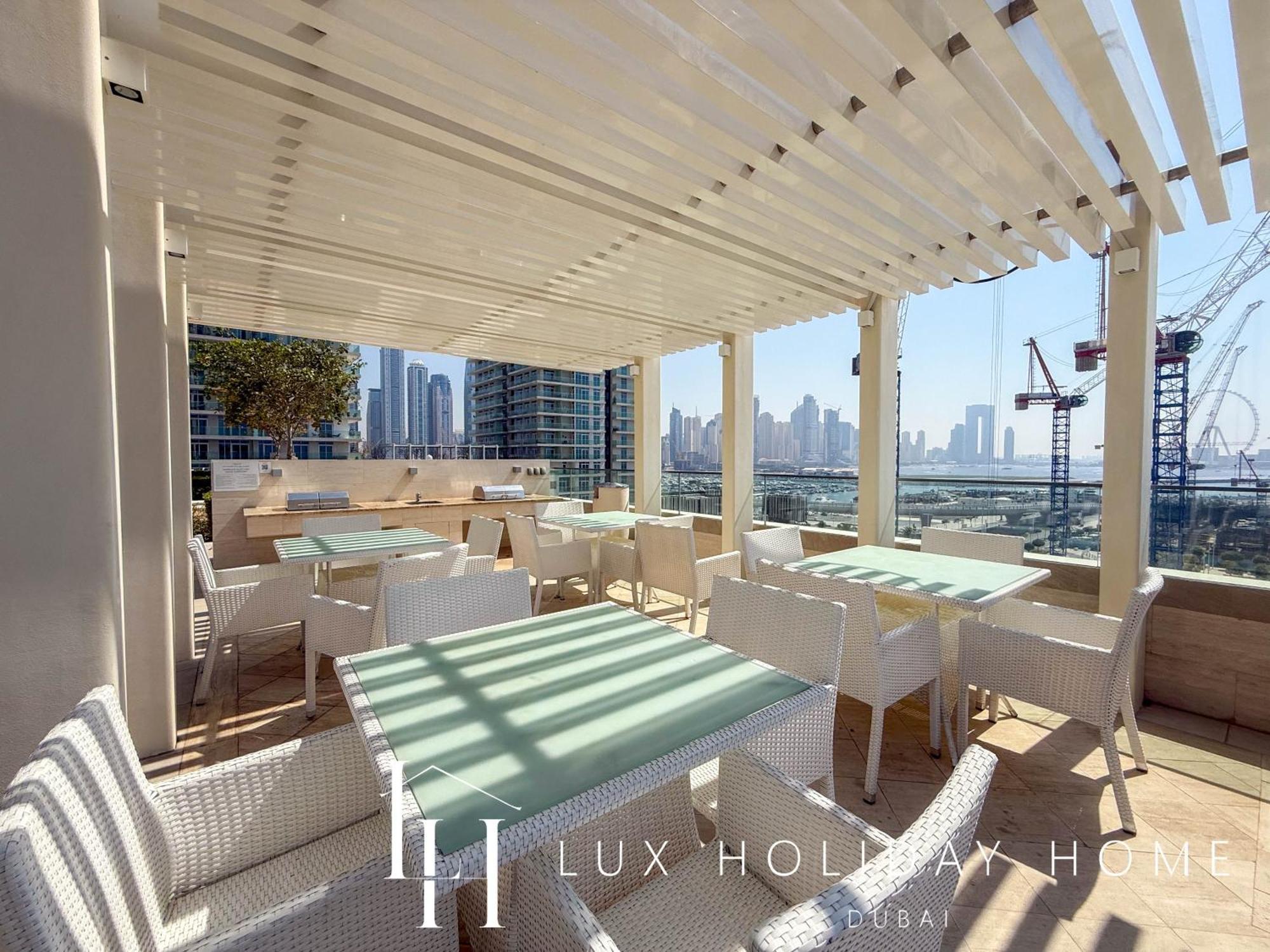 Lux The Vista Eye View *