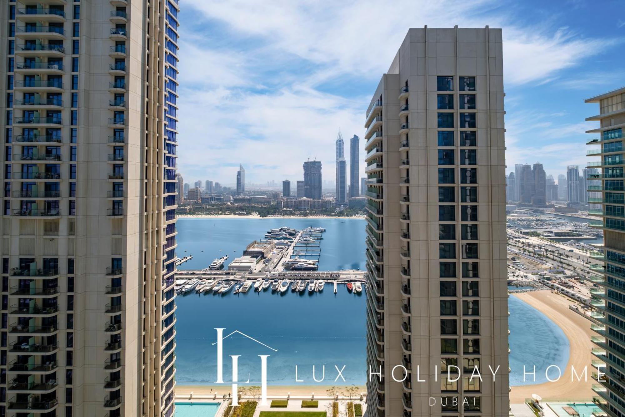 Lux The Vista Eye View * Dubai